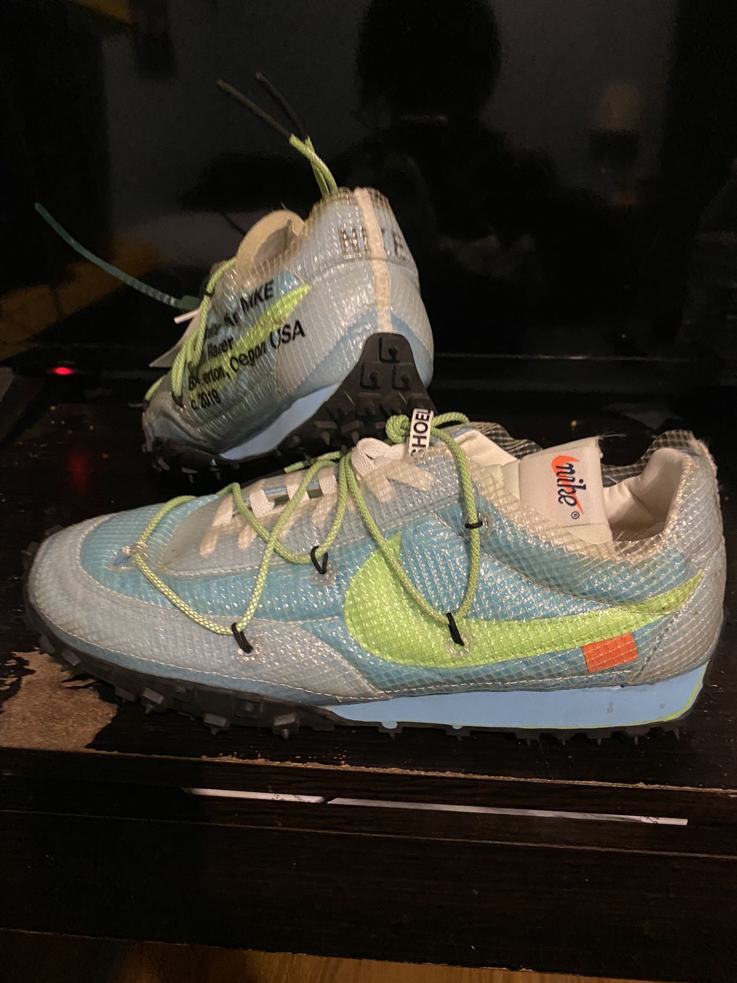 Nike Off White x Waffle Racer Vivid Sky W