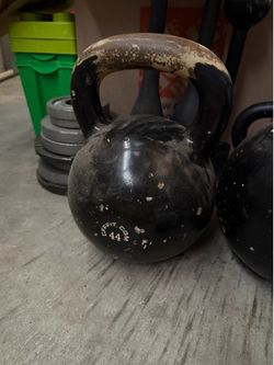 44kg & 48kg kettlebells
