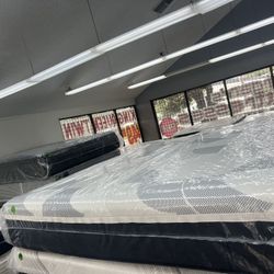 KING SIZE SOUTHERLAND HYBRID MATTRESS & BOX SPRINGS BED SET