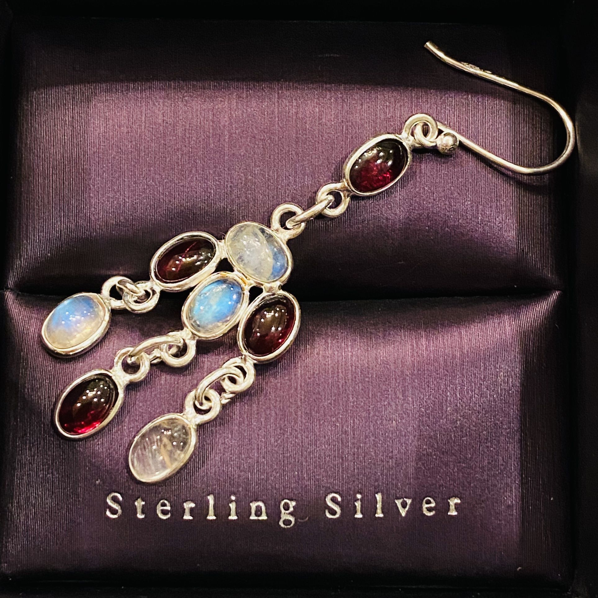 Solid 925 Sterling Silver 13.47cts Natural Ruby And Rainbow Moonstone Earrings