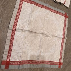 Williams Sonoma - set of 7 jacquard napkins and rectangular tablecloth