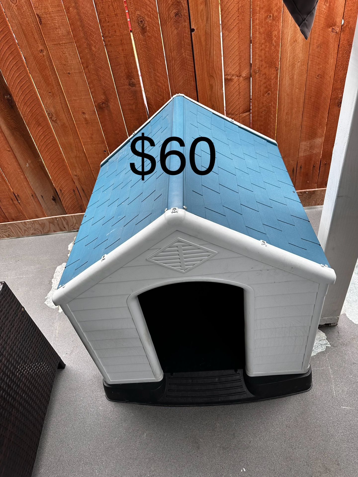 Large Dog House 