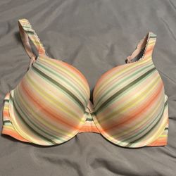 Victoria’s Secret 34DDD