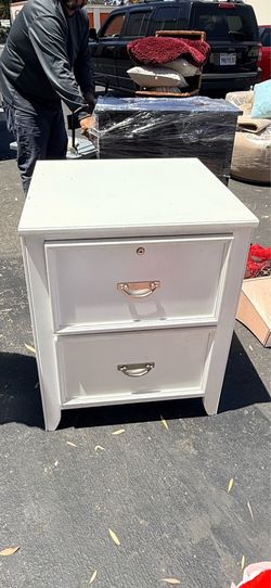 2-Drawer White File Cabinet with Lock