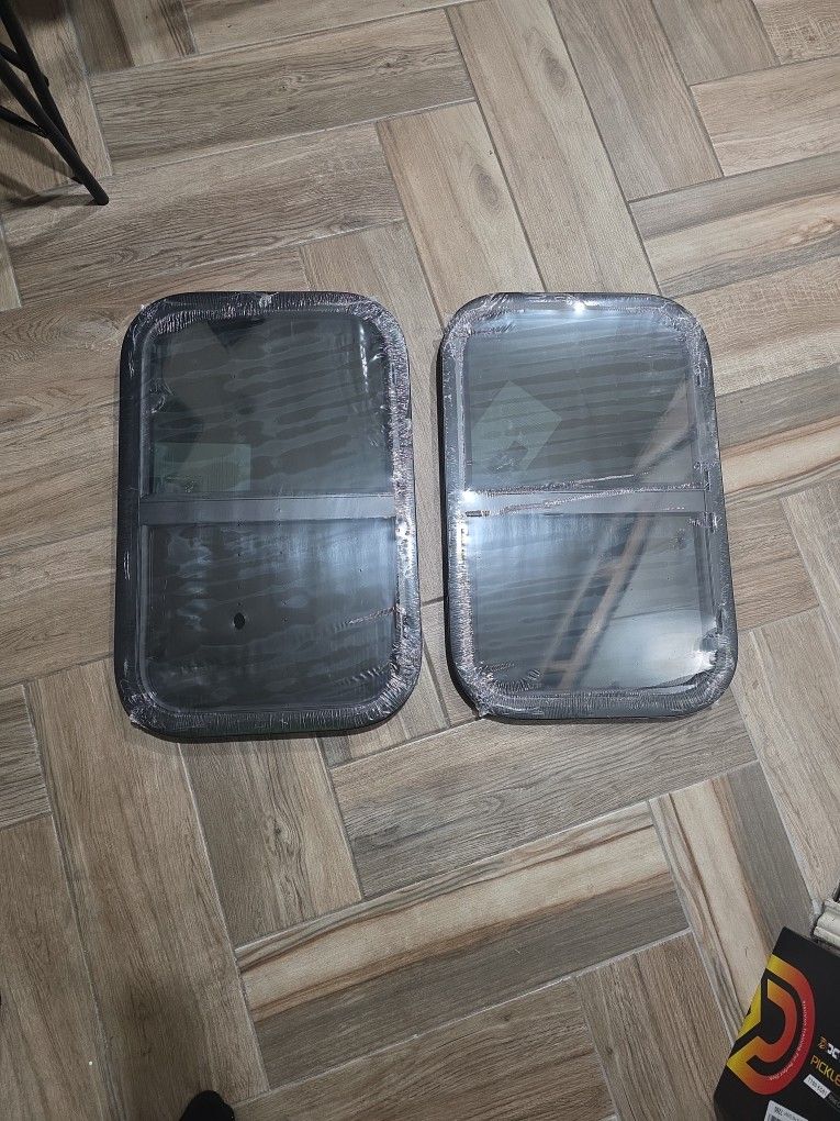 2pcs - Horizontal RV Window, 24" W x 15" H Tinted Sliding Camper Window RVs Trailers Caravan Food Truck Horse Trailer Recreational Vehicle Van