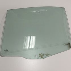 BMW E39 M5 540i 530i 525i DRIVER REAR WINDOW GLASS