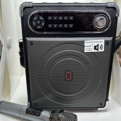 🎤 Karaoke Speaker – 2 Microphones Included