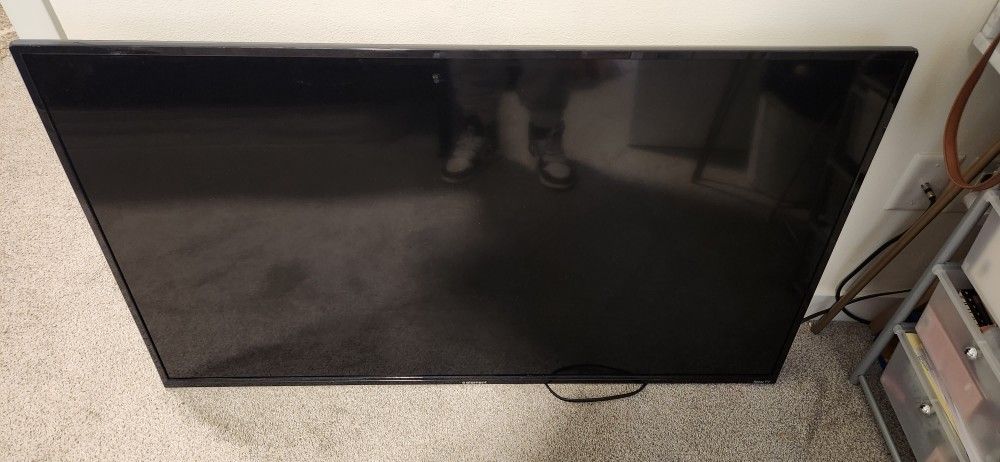 55inch Ruko Tv Element