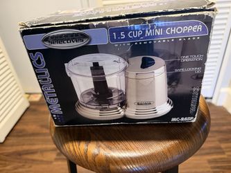 Kitchen Selectives Mini Electric Food Chopper — New