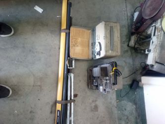 Old projectors and screen