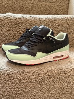 Nike Air Max 1 Yeezy FB Mint Size 10