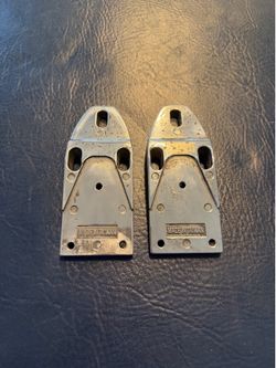 VW Bug Polished Deck Lid Standoff Plates
