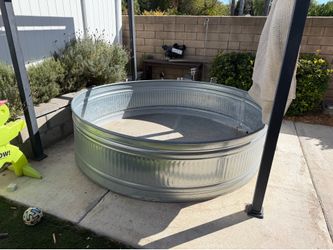 8foot x 2foot Stock tank pool works great