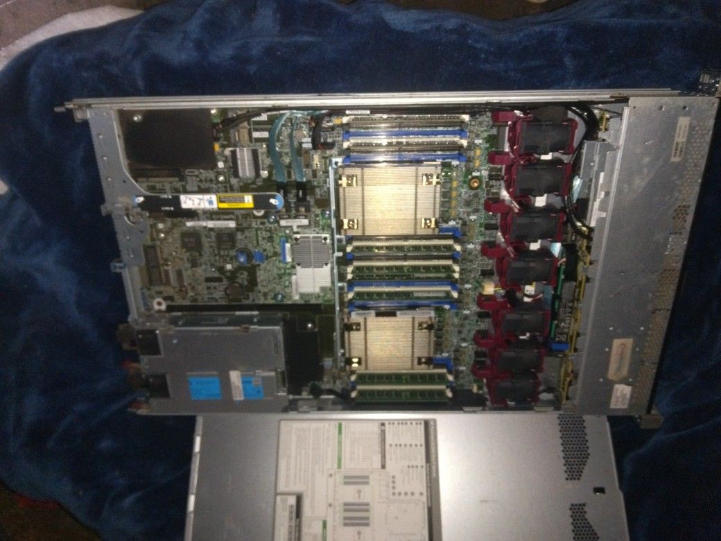 HP Proliant DL360 GEN9