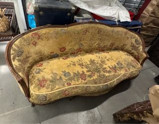 Louis XV 1700s couch from Paris, France
