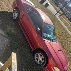 2000 Ford Mustang