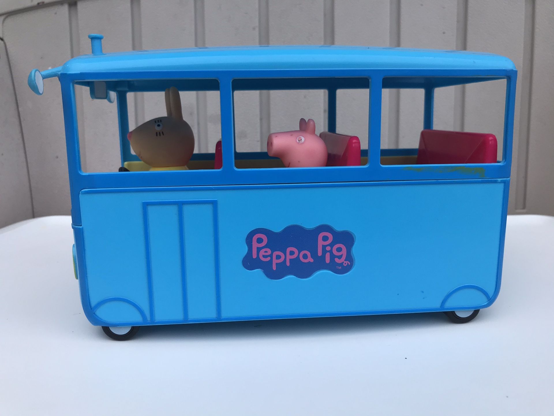 Peppa Pig School Bus