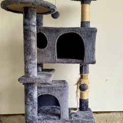 Cat Tree / Cat Condo – Multi-Level