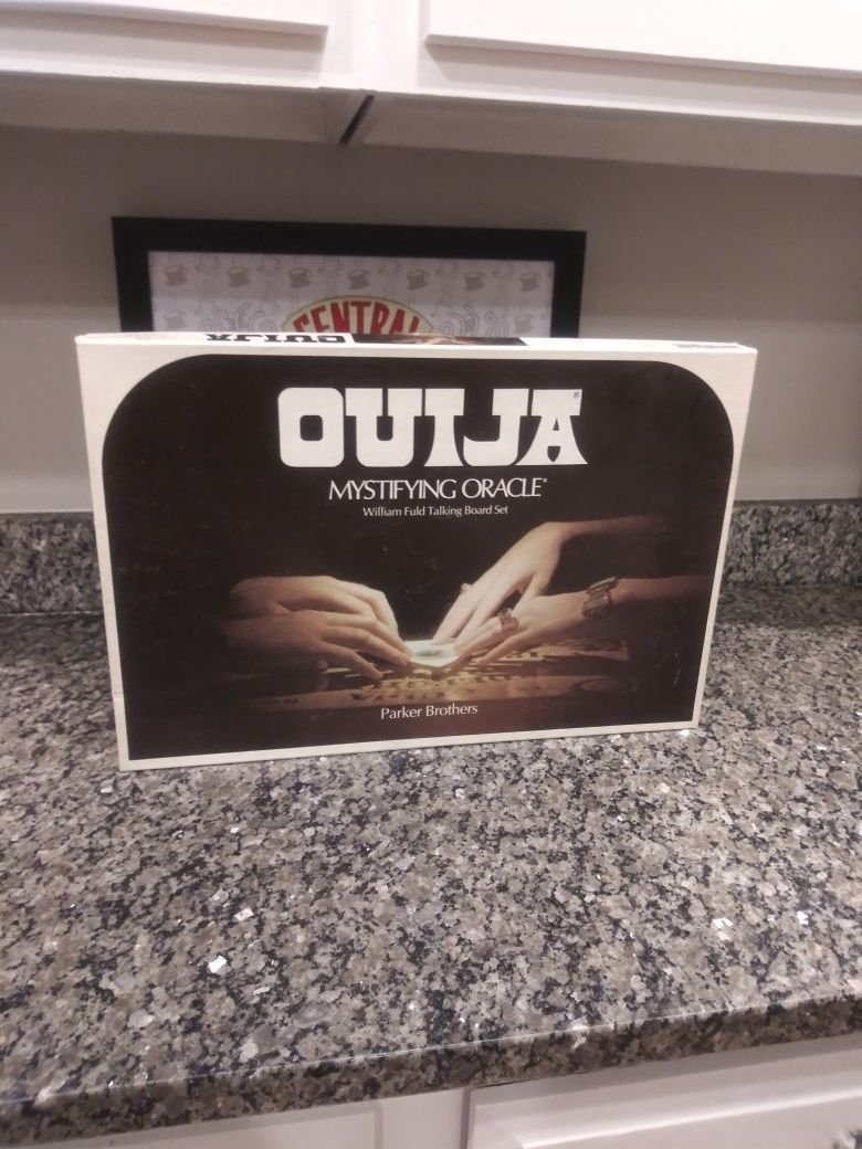 Vintage 1972 Ouija Board