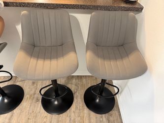 Set of 4 chairs