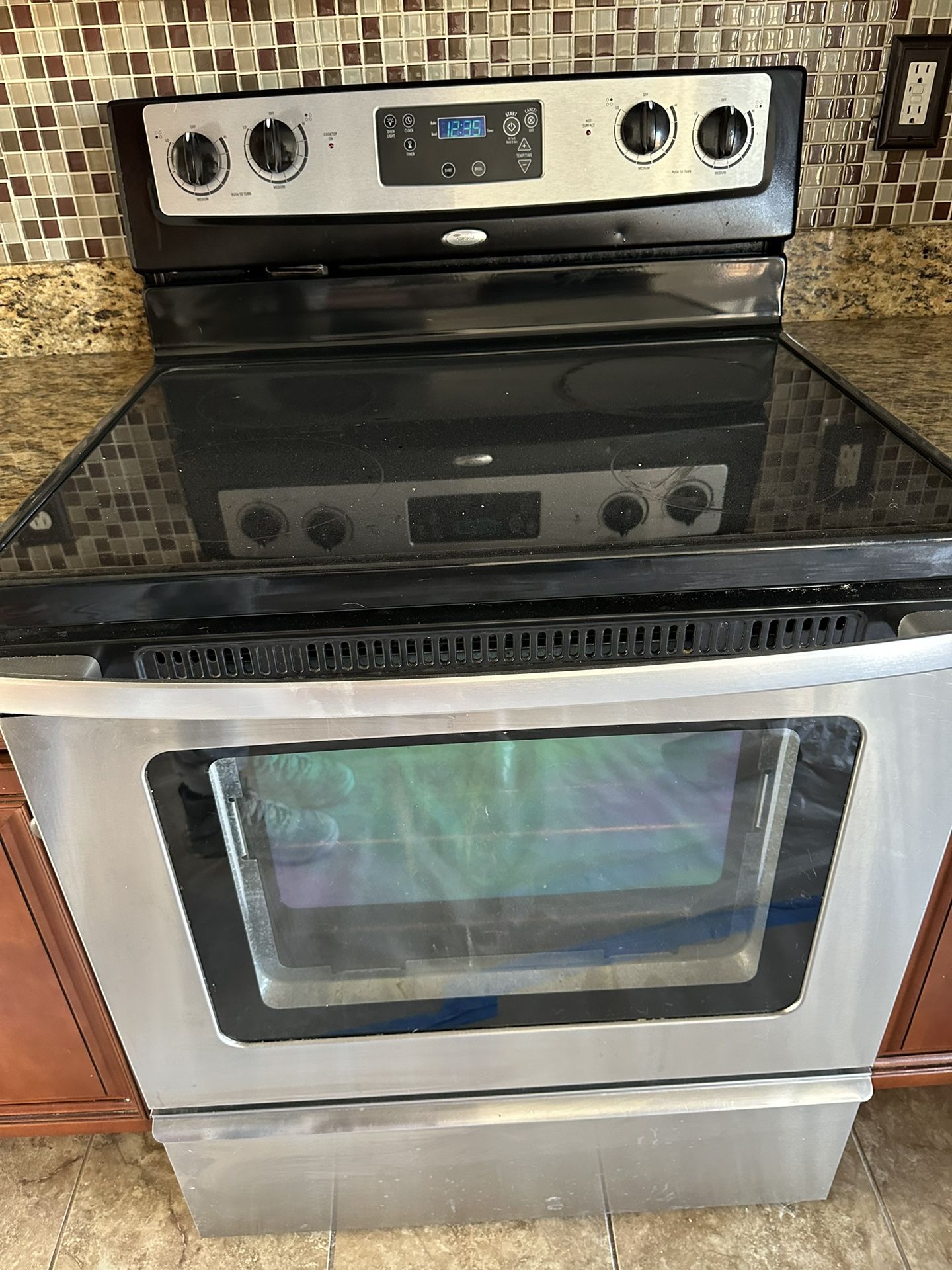electric stove. good condition