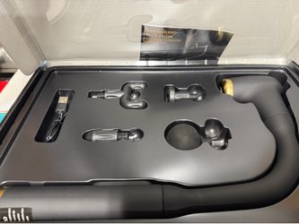 Brookstone Reach Pulse Pro Percussion Massager 6 Speeds 4 Heads Battery
