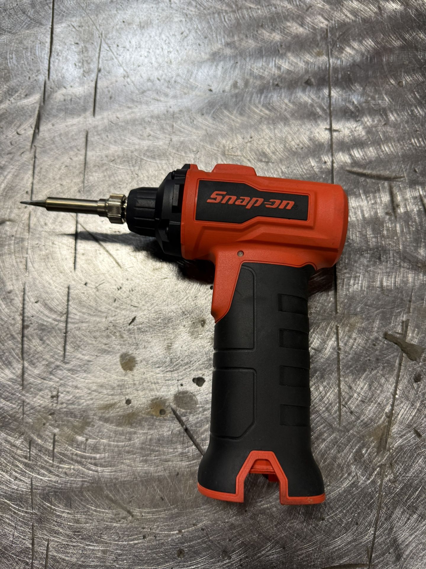 Snap on 14.4 V MicroLithium Cordless Soldering Iron