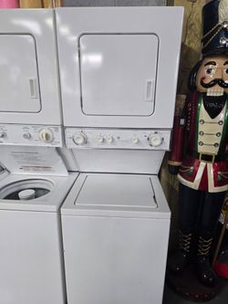 Laundry Center W-24inch