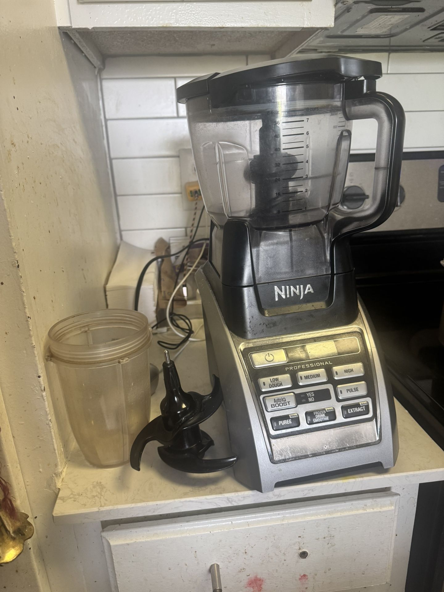 Ninja BL687CO Total Boost Auto-iQ Kitchen System blender