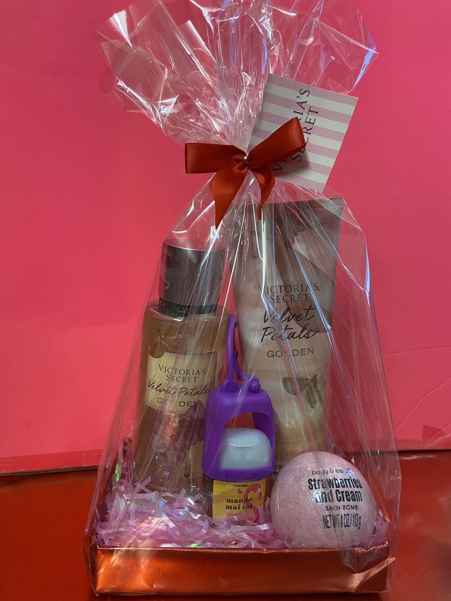 Victoria Secret Velvet Petals Golden Gift Set