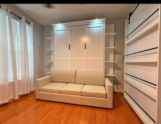 Queen size Murphey bed