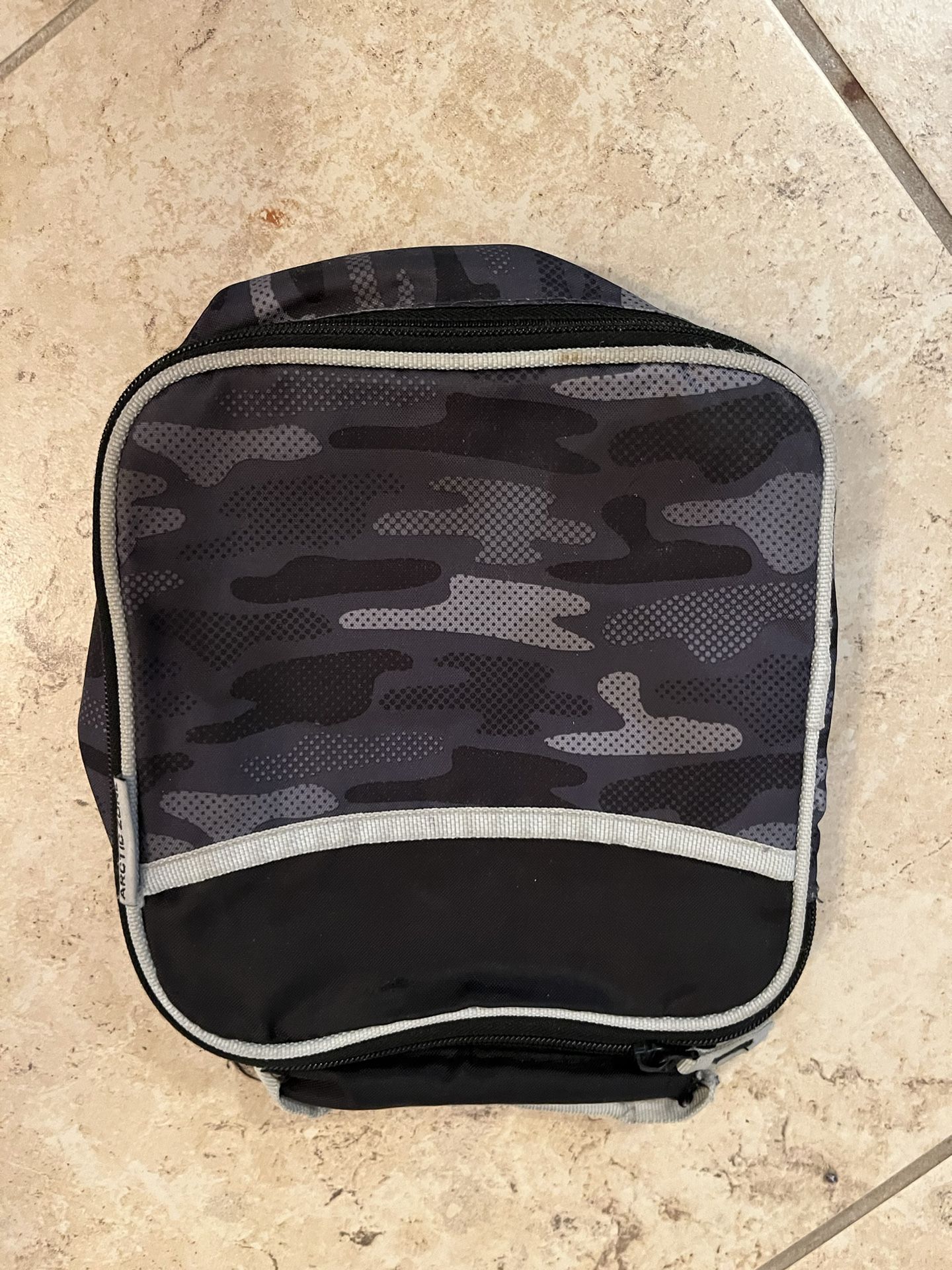 Boys Insulated Lunch Bag With Handle, Side Pocket And Clip