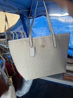 White tote bag