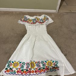 Small/Medium Dress. NEW