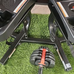 BOWFLEX DUMBELLS ADJUSTABLE WITH STAN 