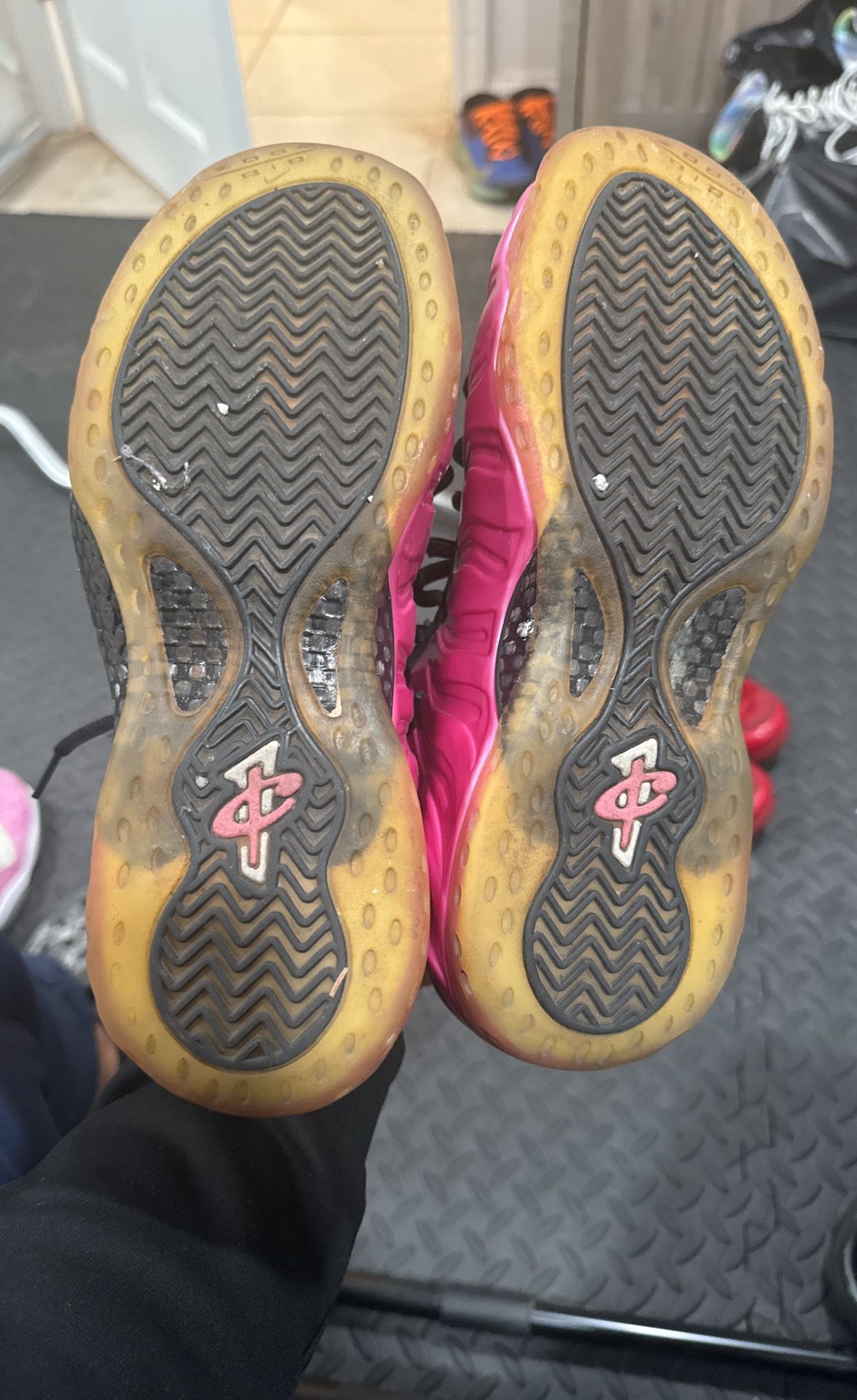 Nike Foamposites Sz 8