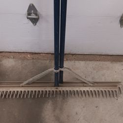 2 Industrial Rakes