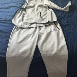 Sweatsuit
