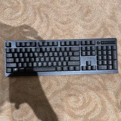 Razer Deathstalker V2 Pro