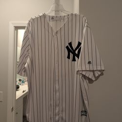 Yankee Button Down Jersey Mens