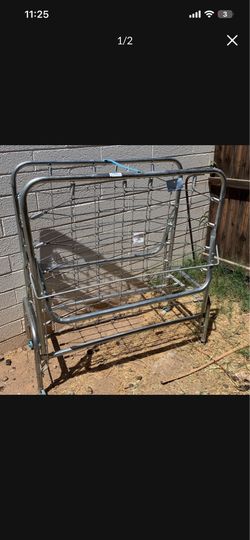 Two twin hideaway beds no mattress