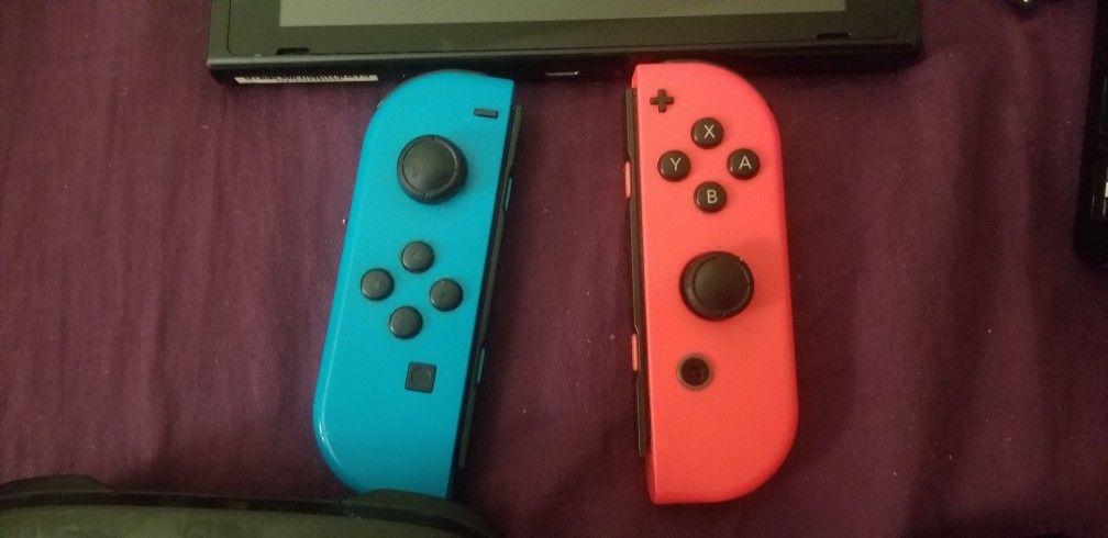 Nintendo Switch 