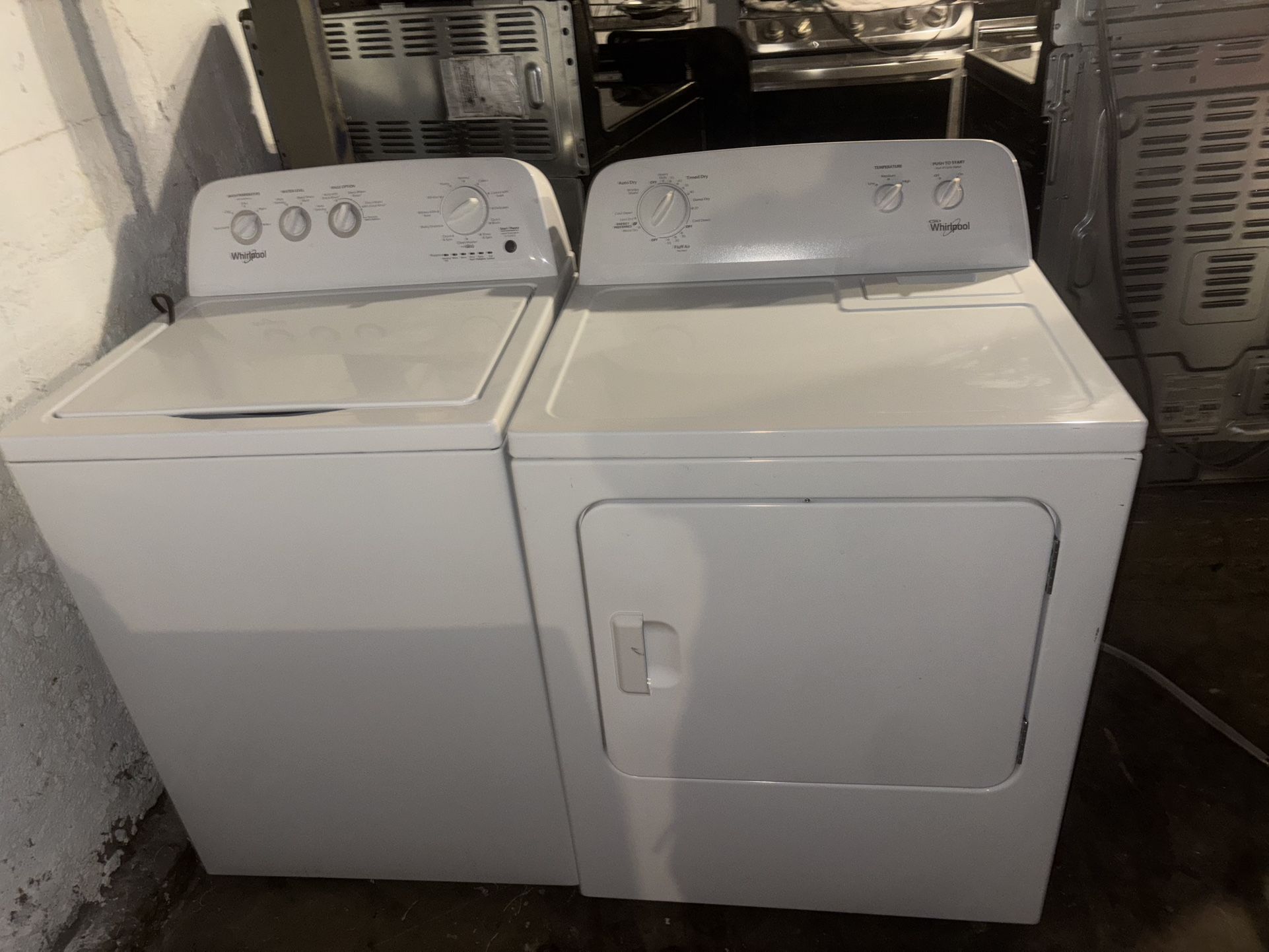 Whirlpool Washer And Dryer Set On Good Working Condition 