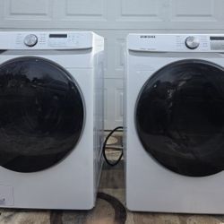 Nice Washer and Dryer Set 