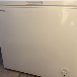 Chest freezer 7 cubit ft
