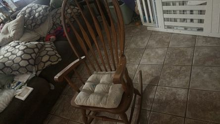 Rocking chair