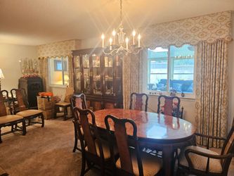Complete 11-Piece Universal Furniture "Imperial Dynasty" Dining Set & Lighted China Cabinet
