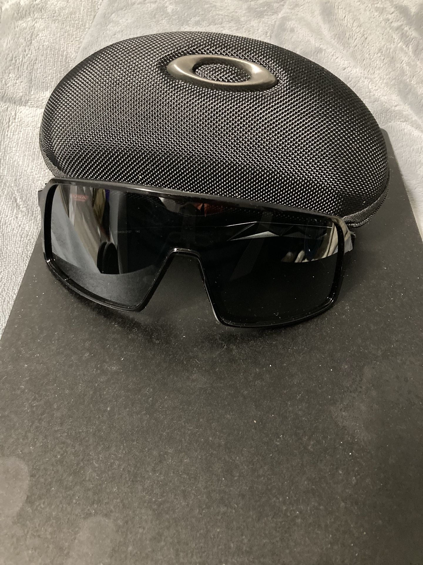 Oakley Men’s Oo9406 Sutro Rectangular Sunglasses
