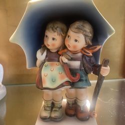 Hummel collection - 26 Pieces