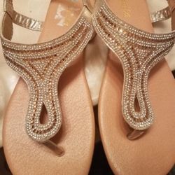 Sandals NEW Gold W Sparkly Stones.  Women size 10